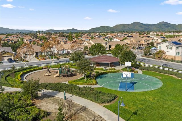 30100 Sutton Court, Menifee, CA 92584