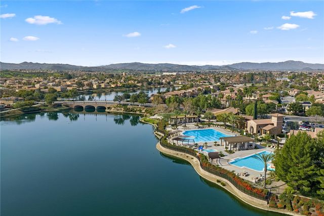 30100 Sutton Court, Menifee, CA 92584