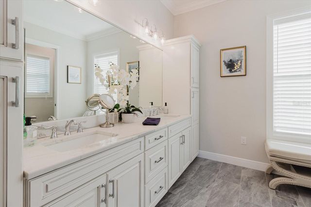 216 HIGH STREET, Tarpon Springs, FL 34689