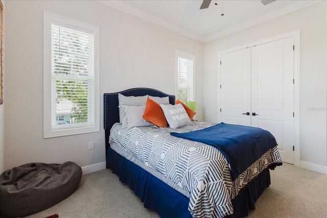 216 HIGH STREET, Tarpon Springs, FL 34689