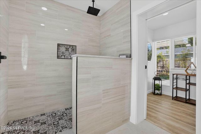 8778 WATERFRONT Terrace B, Jacksonville, FL 32217