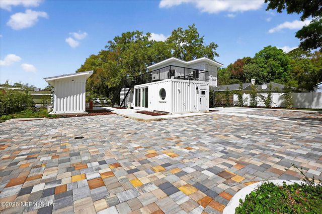 8778 WATERFRONT Terrace B, Jacksonville, FL 32217