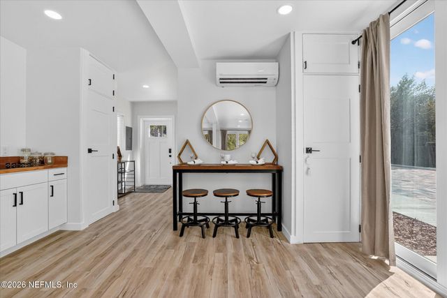 8778 WATERFRONT Terrace B, Jacksonville, FL 32217