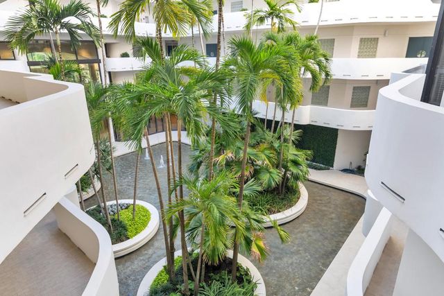 2000 S Ocean Boulevard 208-S, Palm Beach, FL 33480