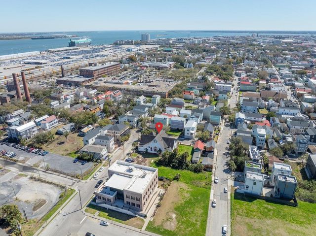 52 Cooper Street, Charleston, SC 29403