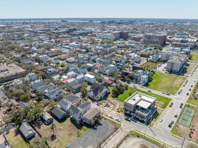 52 Cooper Street, Charleston, SC 29403