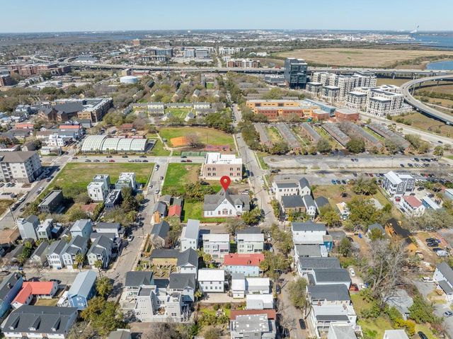 52 Cooper Street, Charleston, SC 29403