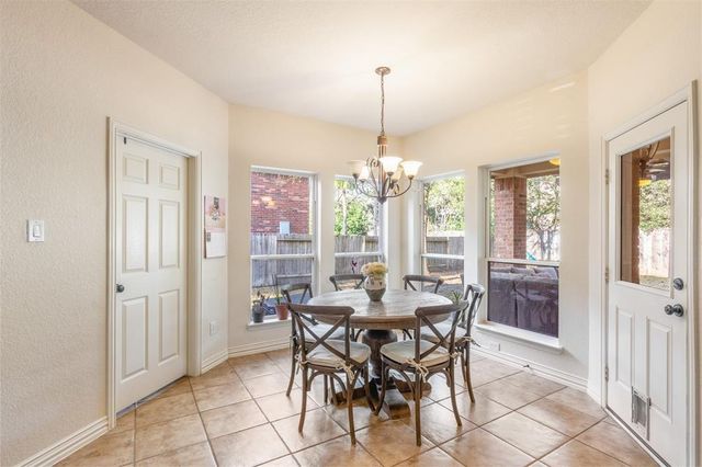 18 Petal Park Place, The Woodlands, TX 77382