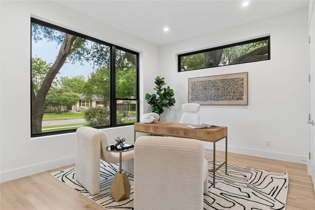 3452 Timberview Road, Dallas, TX 75229