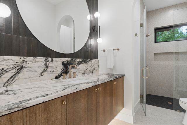 3452 Timberview Road, Dallas, TX 75229