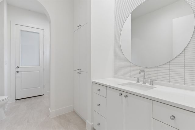 3452 Timberview Road, Dallas, TX 75229
