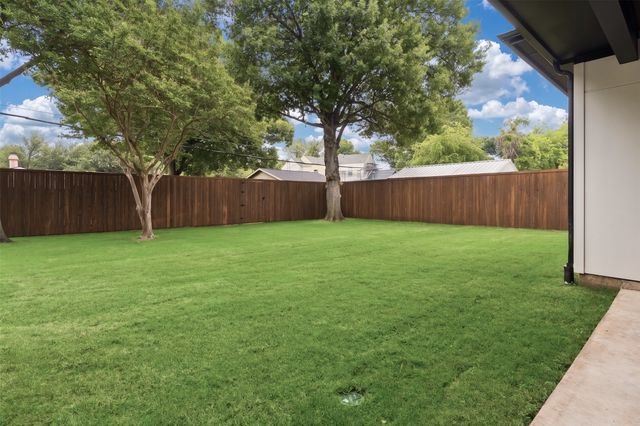 3452 Timberview Road, Dallas, TX 75229