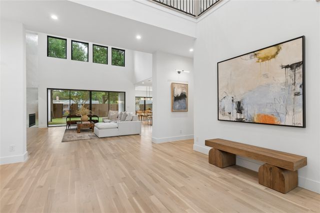 3452 Timberview Road, Dallas, TX 75229