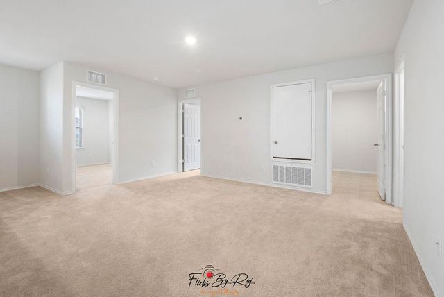 279 Zuma DR, Liberty Hill, TX 78642