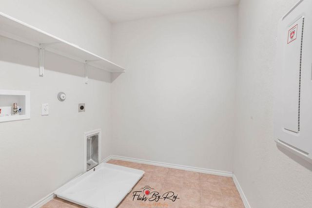 279 Zuma DR, Liberty Hill, TX 78642