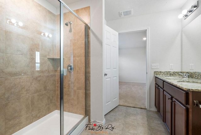 279 Zuma DR, Liberty Hill, TX 78642