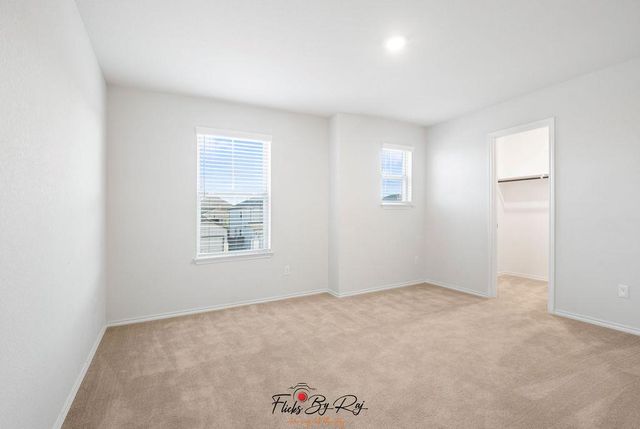 279 Zuma DR, Liberty Hill, TX 78642