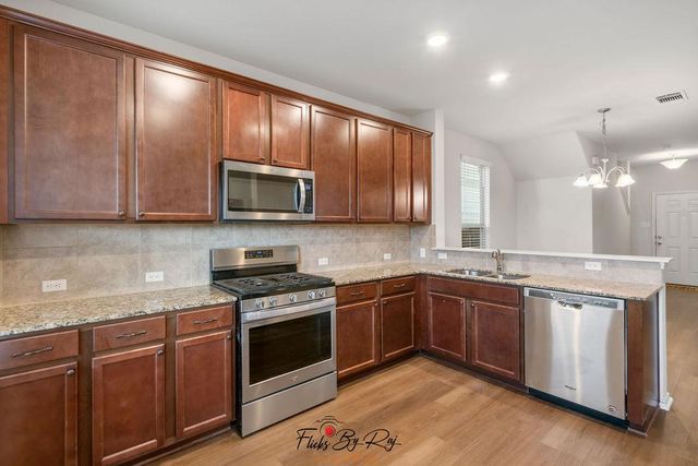 279 Zuma DR, Liberty Hill, TX 78642