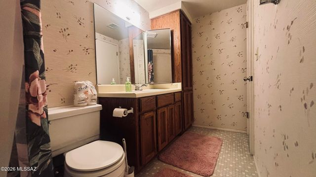 7664 E 22nd St Apt 4, Tucson, AZ 85710