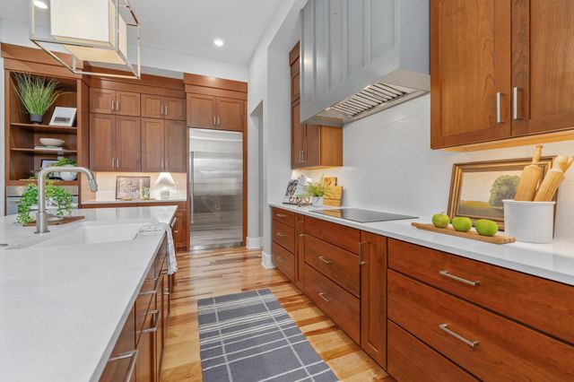 2012 N Veranda Cir, Wichita, KS 67206