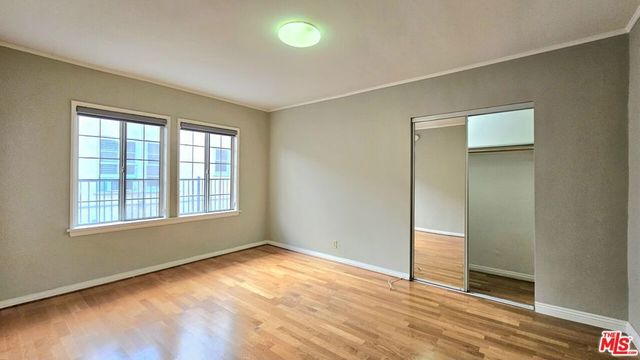1022 S Norton Avenue B, Los Angeles, CA 90019