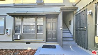 1022 S Norton Avenue B, Los Angeles, CA 90019