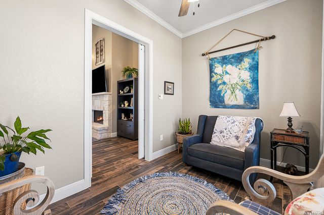 598 Virgil Way, Castroville, TX 78009