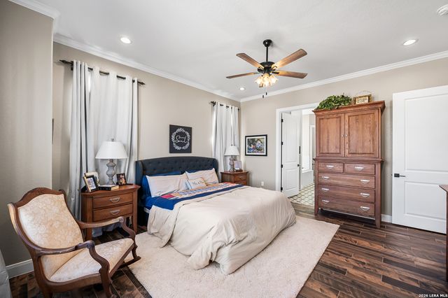 598 Virgil Way, Castroville, TX 78009