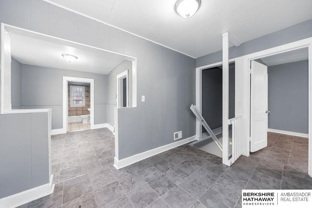 5324 N 46 Street, Omaha, NE 68104