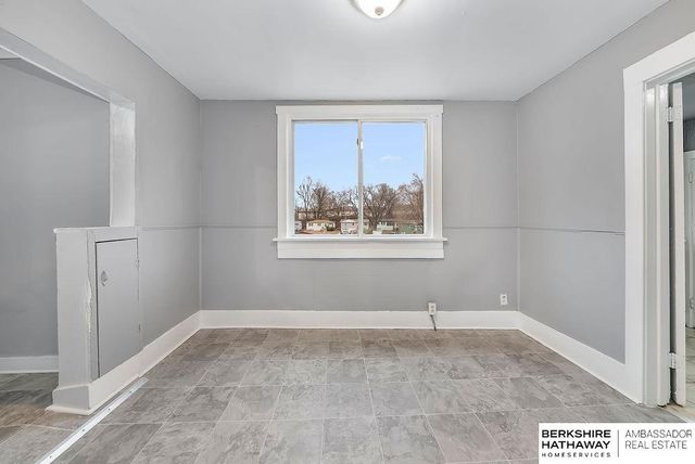 5324 N 46 Street, Omaha, NE 68104