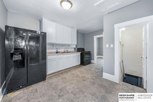 5324 N 46 Street, Omaha, NE 68104