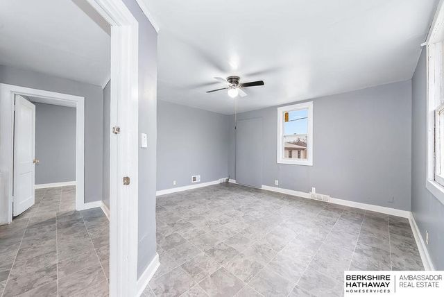 5324 N 46 Street, Omaha, NE 68104