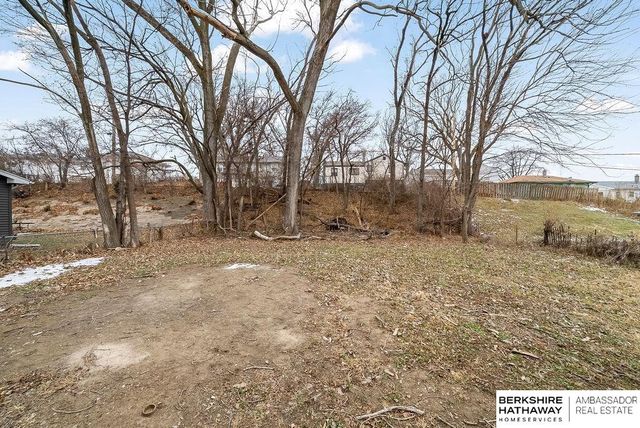 5324 N 46 Street, Omaha, NE 68104