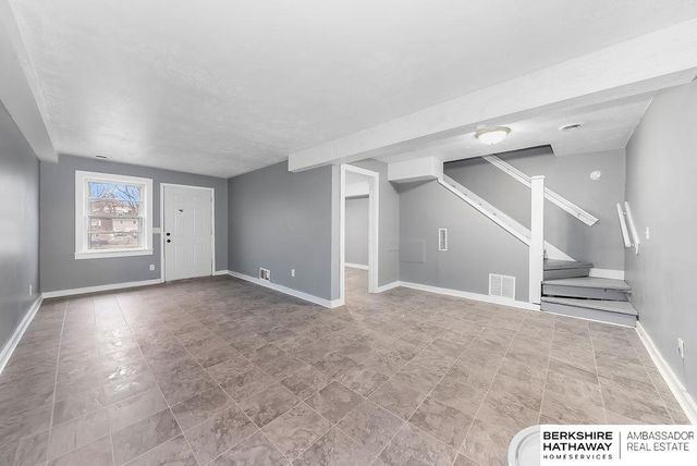 5324 N 46 Street, Omaha, NE 68104