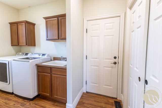 3442 Castle Pines Drive, Billings, MT 59101