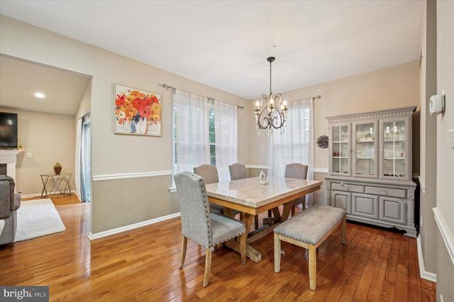 930 HERITAGE DR, Eagleville, PA 19403