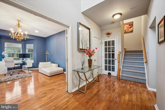 930 HERITAGE DR, Eagleville, PA 19403