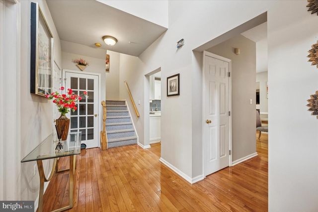 930 HERITAGE DR, Eagleville, PA 19403