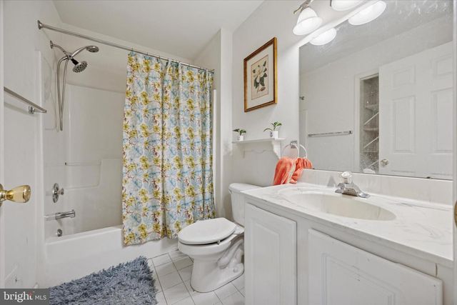 930 HERITAGE DR, Eagleville, PA 19403