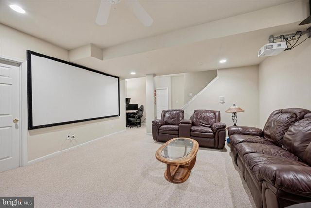 930 HERITAGE DR, Eagleville, PA 19403