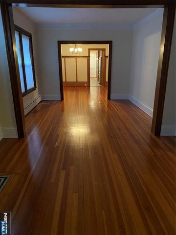 290 Columbia Avenue, Fort Lee, NJ 07024