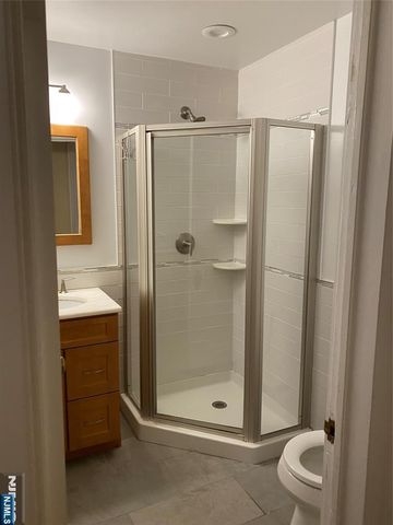 290 Columbia Avenue, Fort Lee, NJ 07024