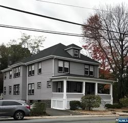 290 Columbia Avenue, Fort Lee, NJ 07024