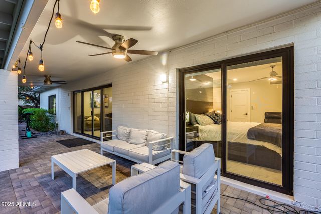 8618 E VIA DE ENCANTO --, Scottsdale, AZ 85258