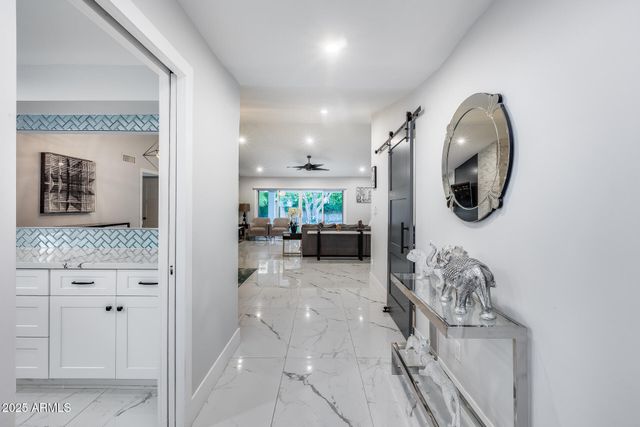 8618 E VIA DE ENCANTO --, Scottsdale, AZ 85258