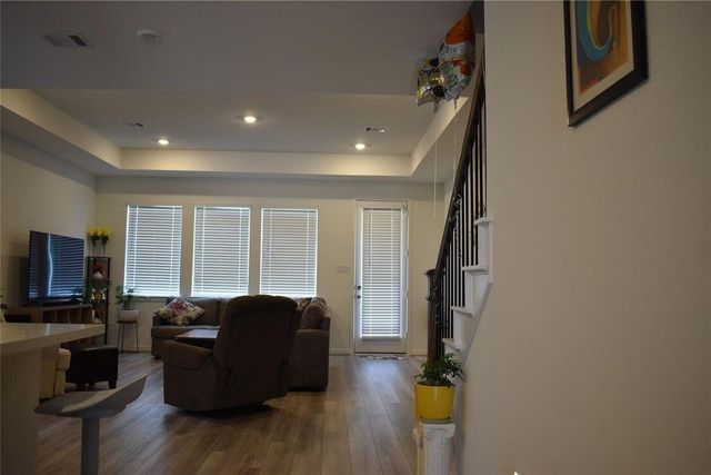 9742 Burlington Bristol Dr, Cypress, TX 77433