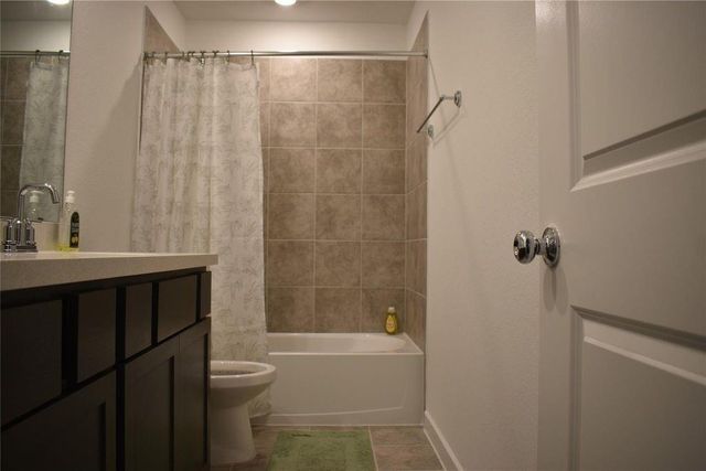 9742 Burlington Bristol Dr, Cypress, TX 77433