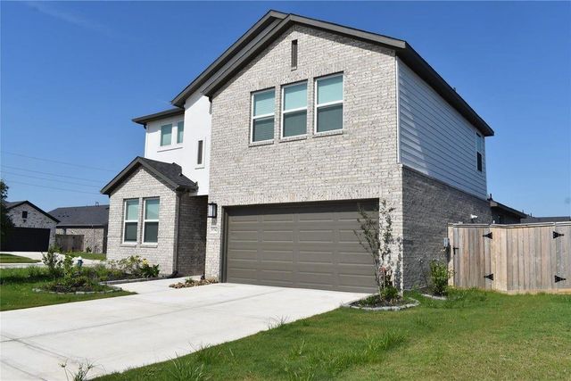9742 Burlington Bristol Dr, Cypress, TX 77433