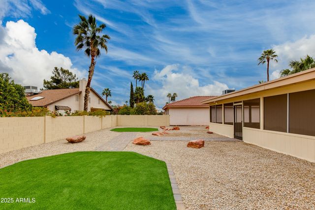 10430 E CHESTNUT Drive, Sun Lakes, AZ 85248