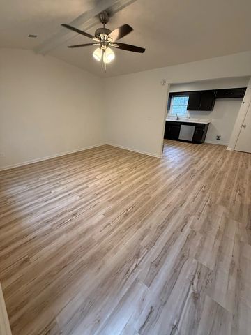303 Lee Road 0942, Smiths Station, AL 36877